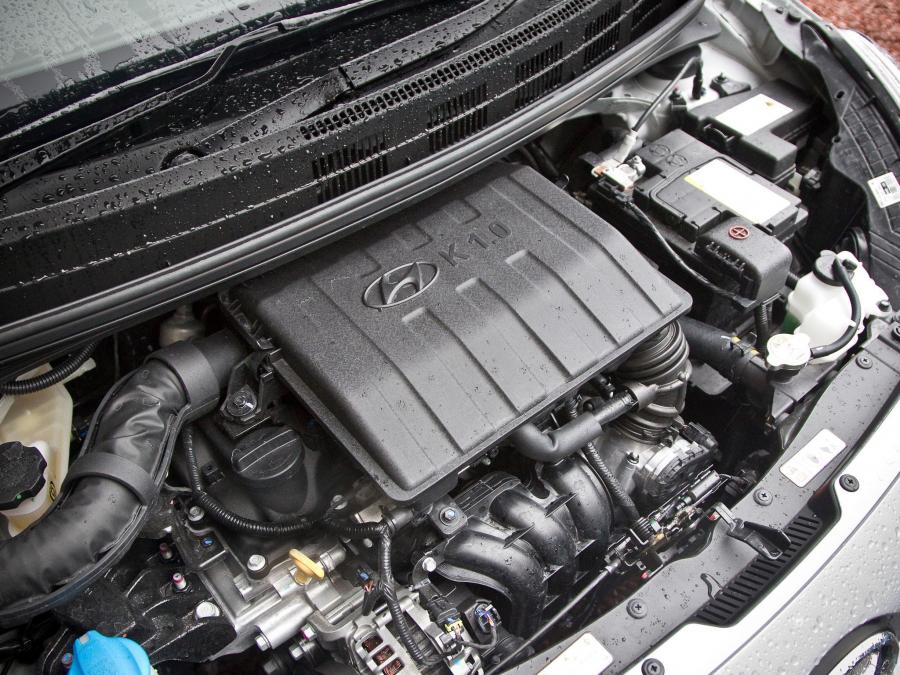  Hyundai i10 2013 года  (UK) (фото 12 из 12)